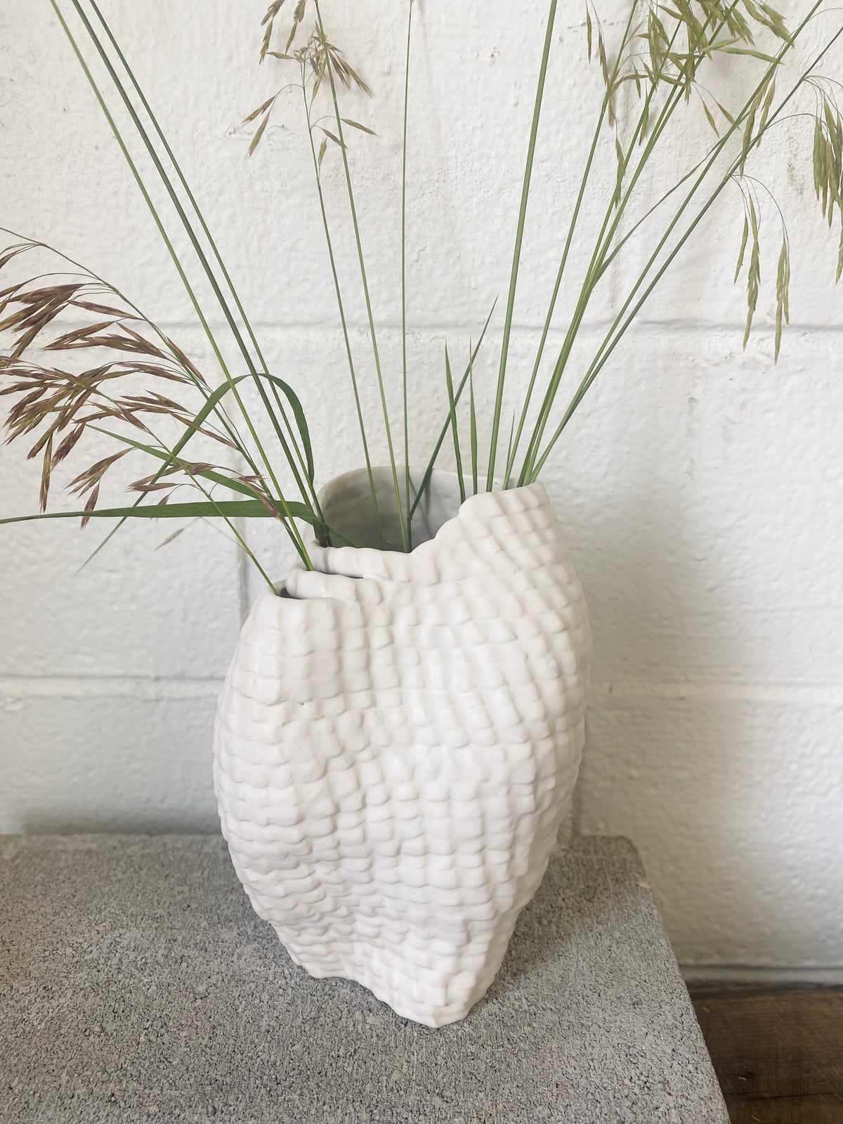 Medium Textured Vessel