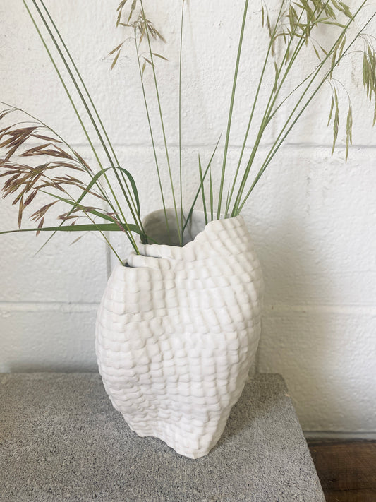 Medium Textured Vessel